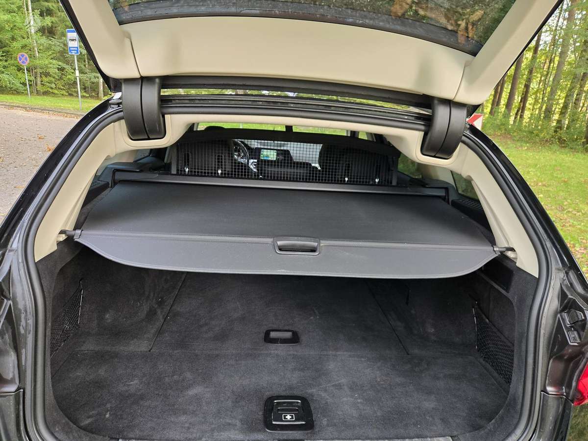 BMW 320, 2.0 l., Универсал
