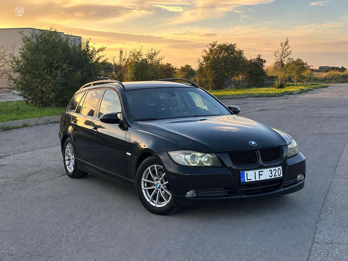 BMW 320 - 1