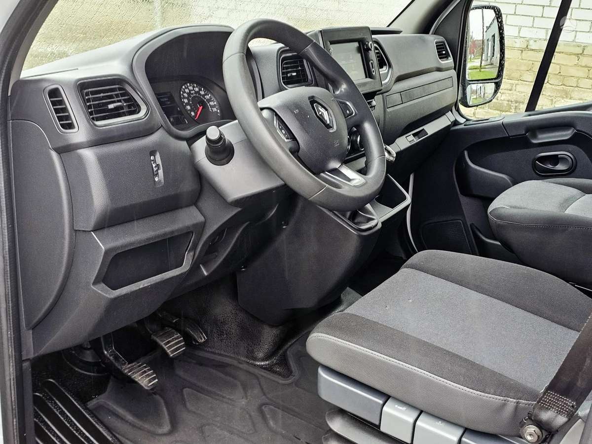 Renault Master - 1
