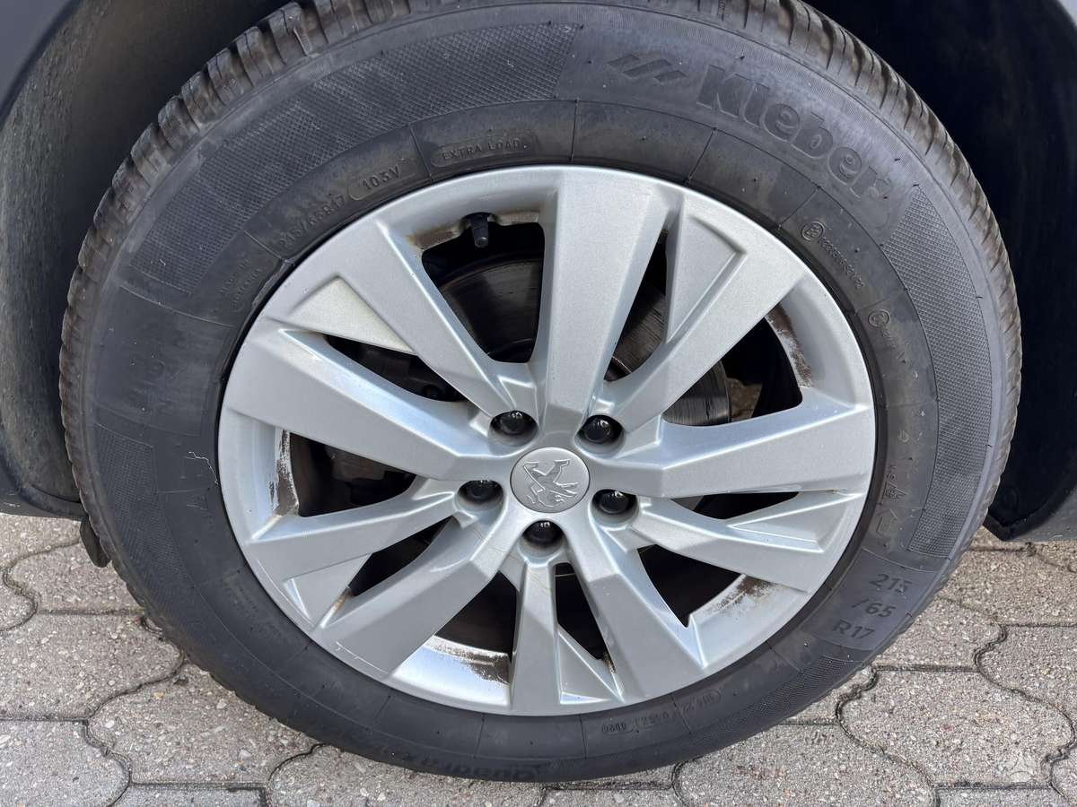 Peugeot 3008 - 7