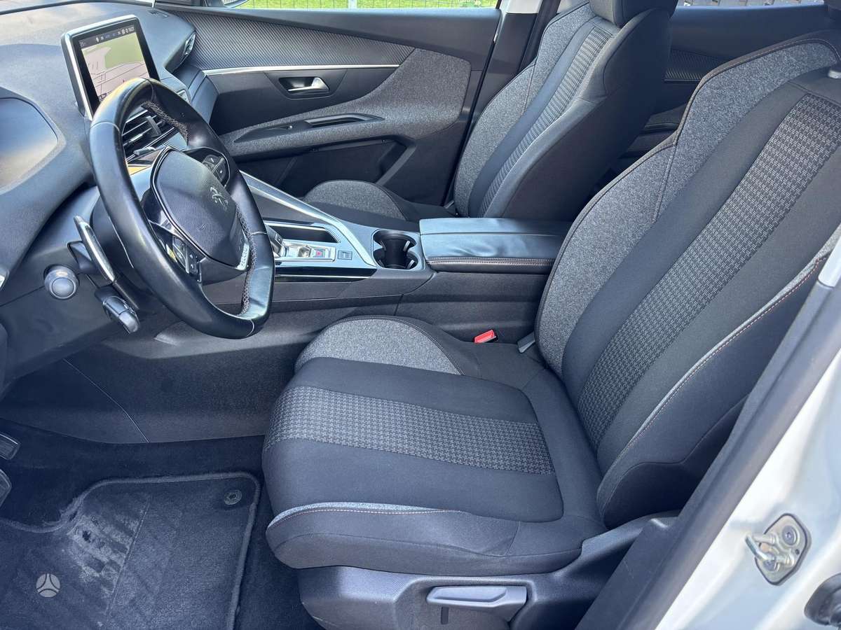 Peugeot 3008 - 9
