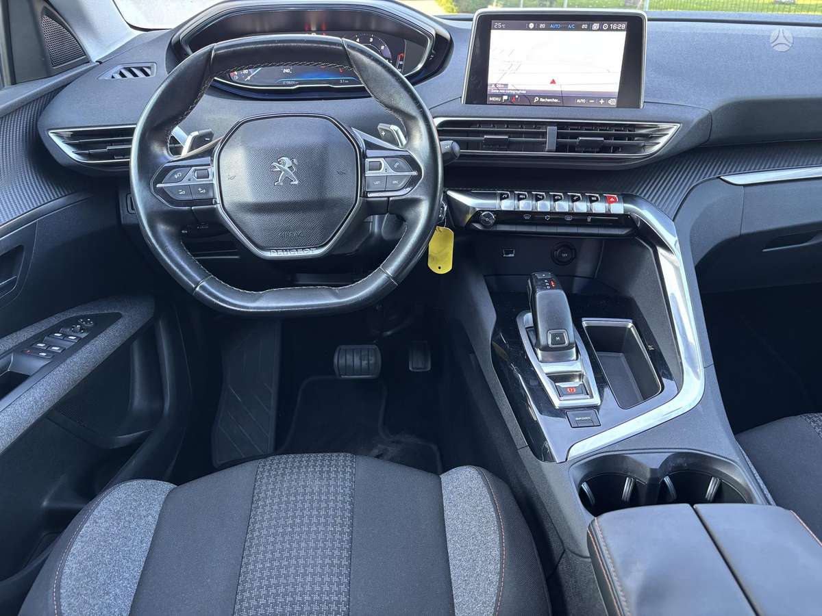 Peugeot 3008 - 12