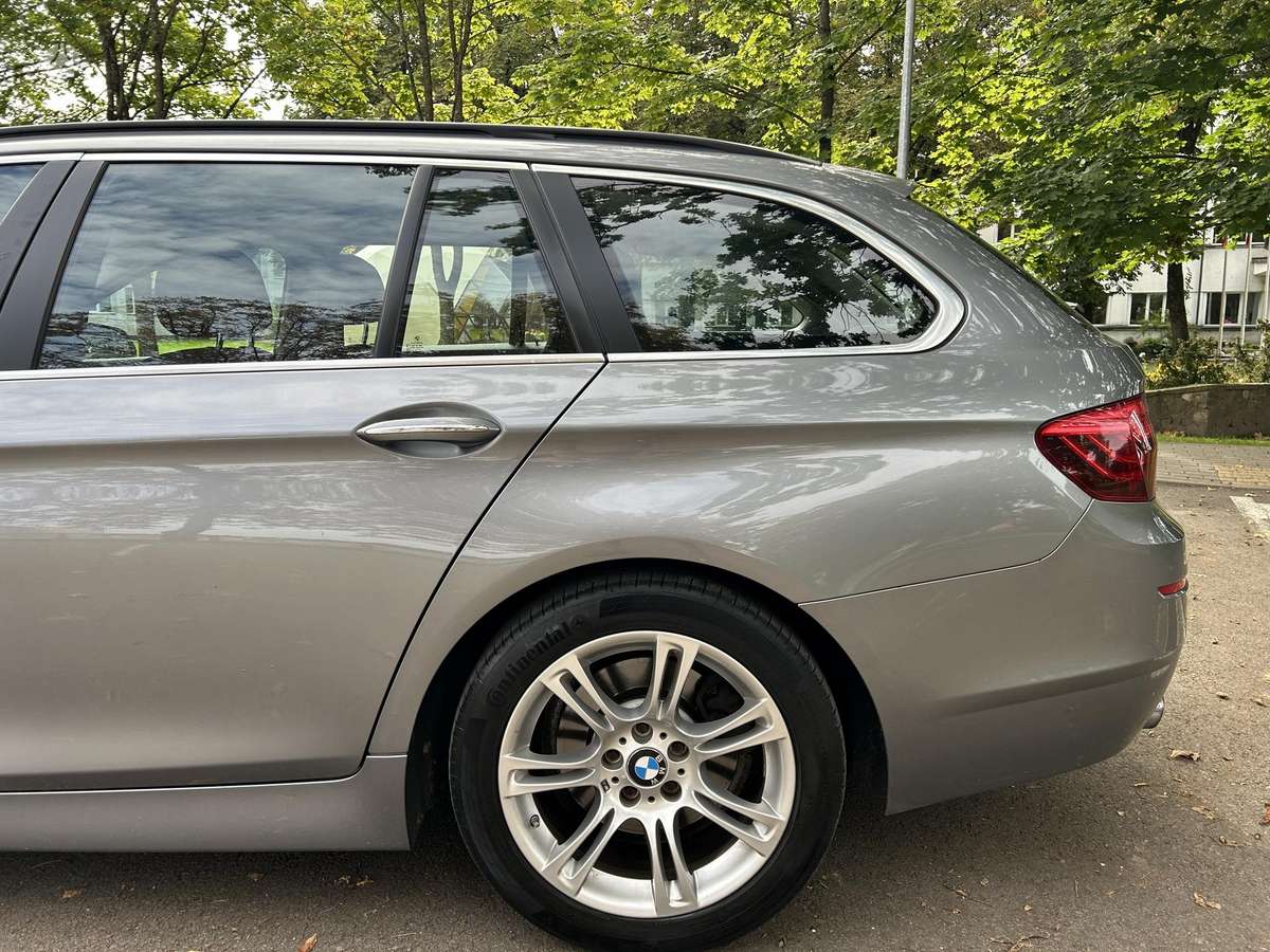 BMW 520, 2.0 l., Универсал