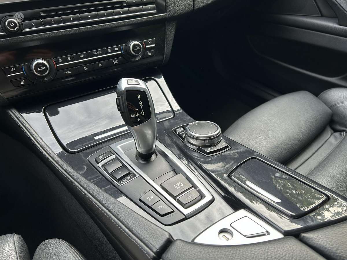 BMW 520, 2.0 l., Универсал