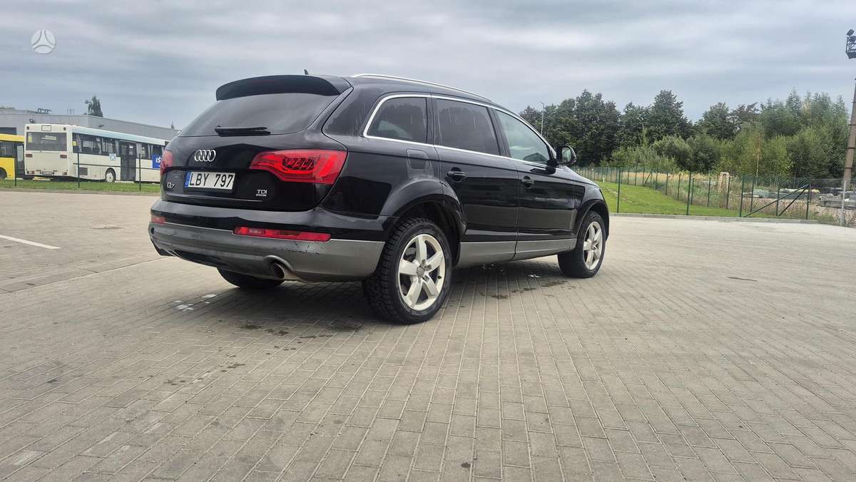 Audi Q7 - 5