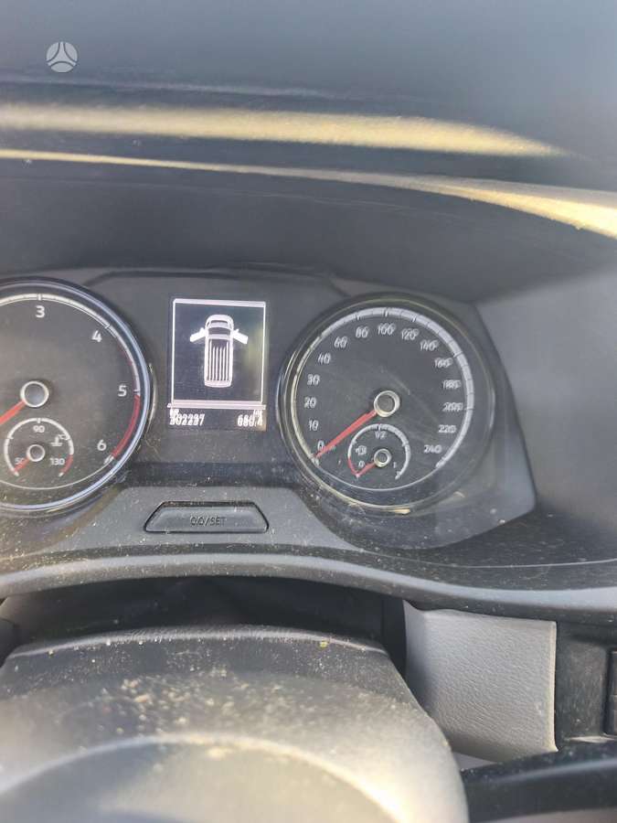 Volkswagen Transporter - 10