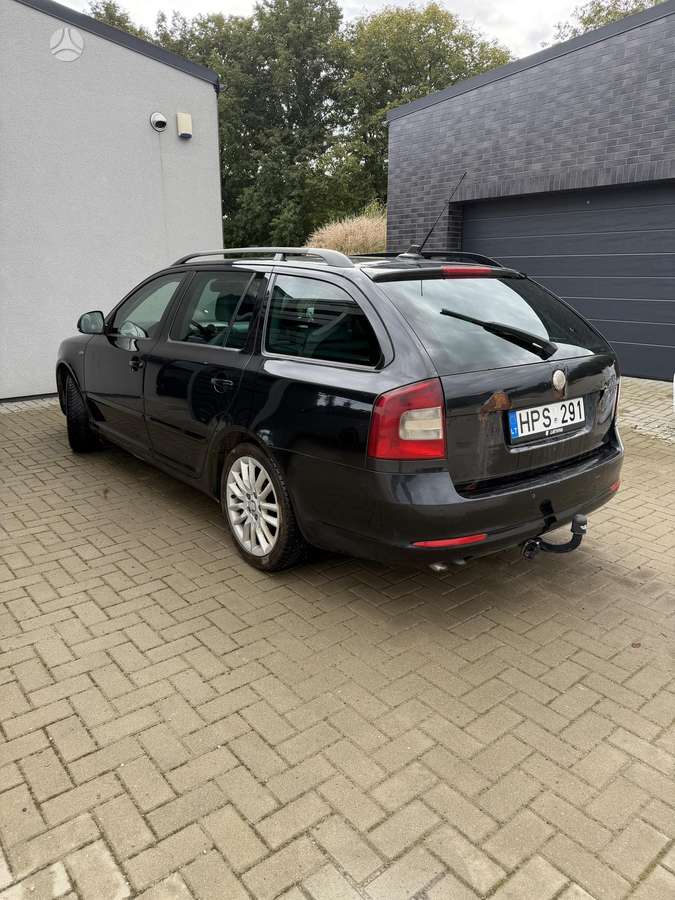 Škoda Octavia - 8