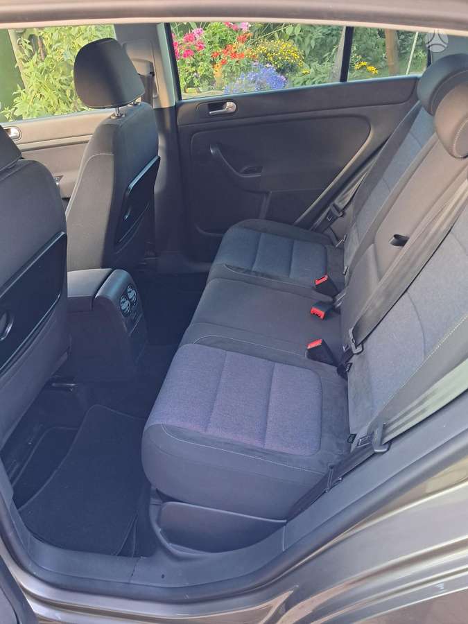 Volkswagen Golf Plus - 8