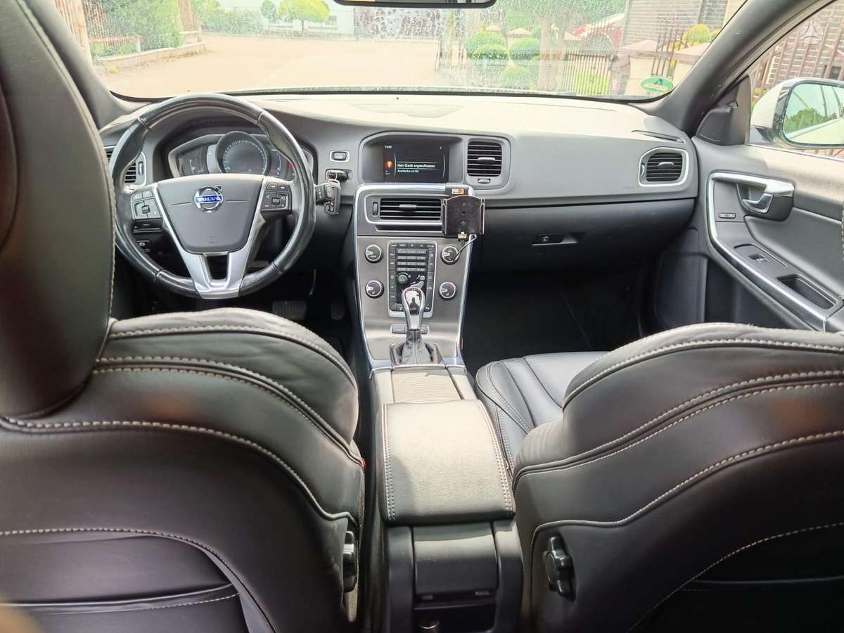 Volvo V60 - 8