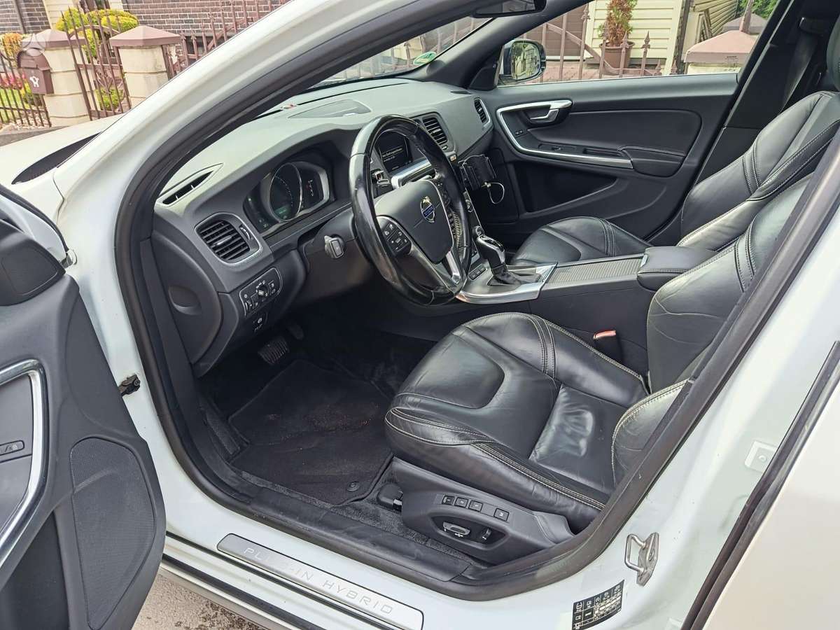 Volvo V60 - 10