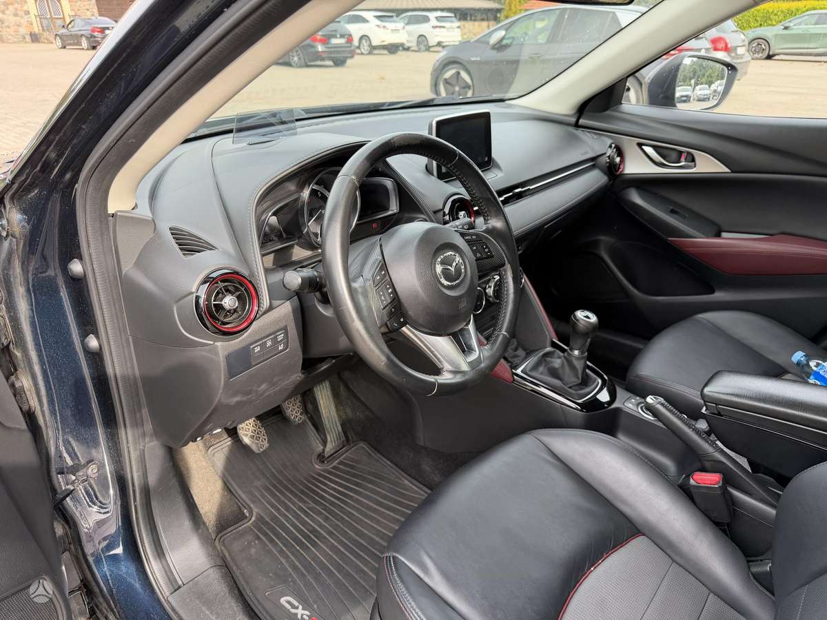 Mazda CX-3, 1.5 l., Внедорожник / Кроссовер