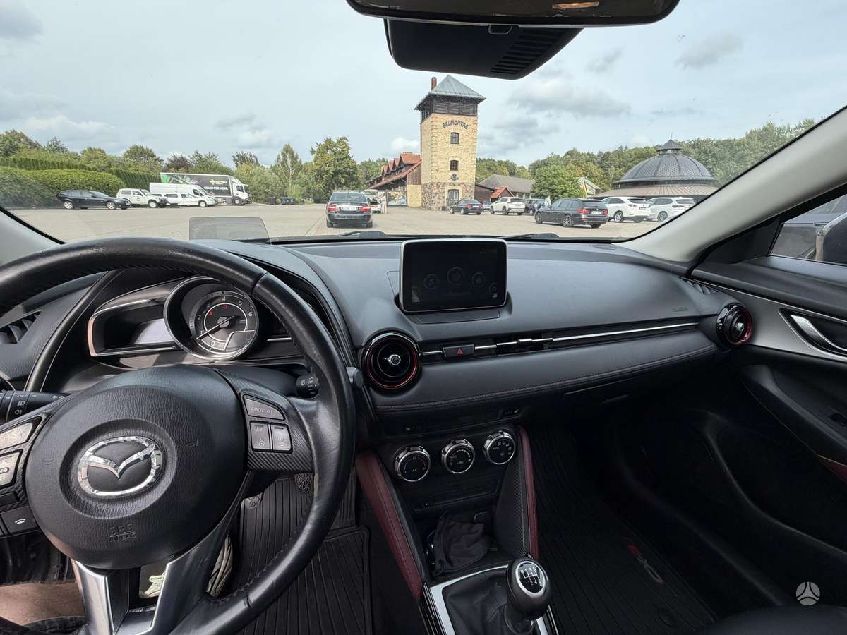 Mazda CX-3, 1.5 l., Внедорожник / Кроссовер