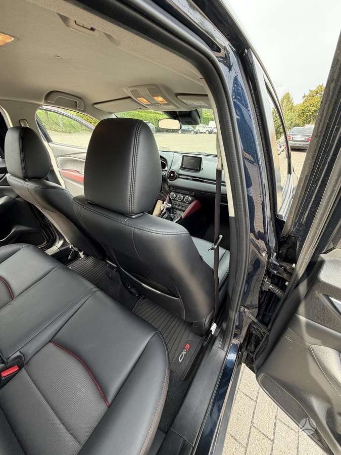 Mazda CX-3, 1.5 l., Внедорожник / Кроссовер