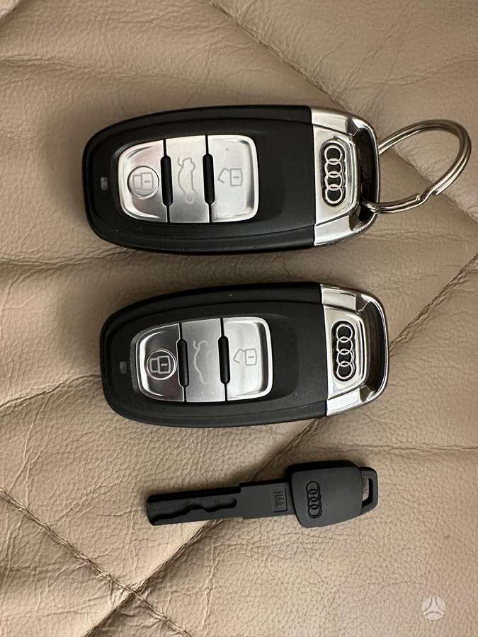 Audi A6, 3.0 l., universalas