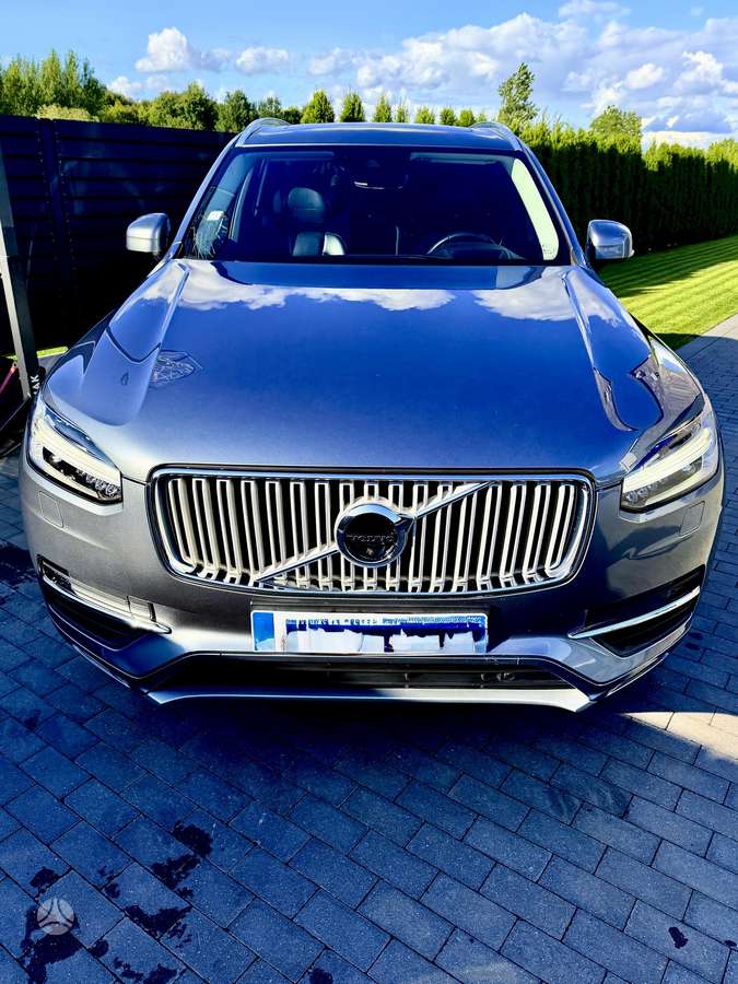 Volvo XC90 - 3