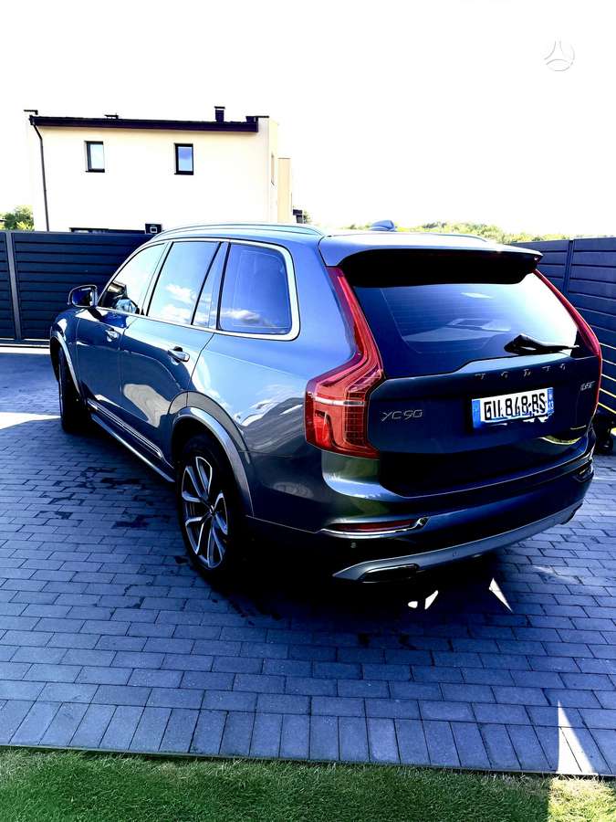 Volvo XC90 - 4