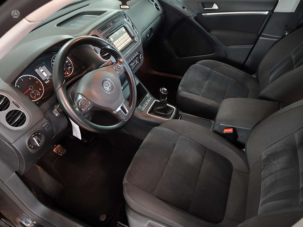 Volkswagen Tiguan - 7
