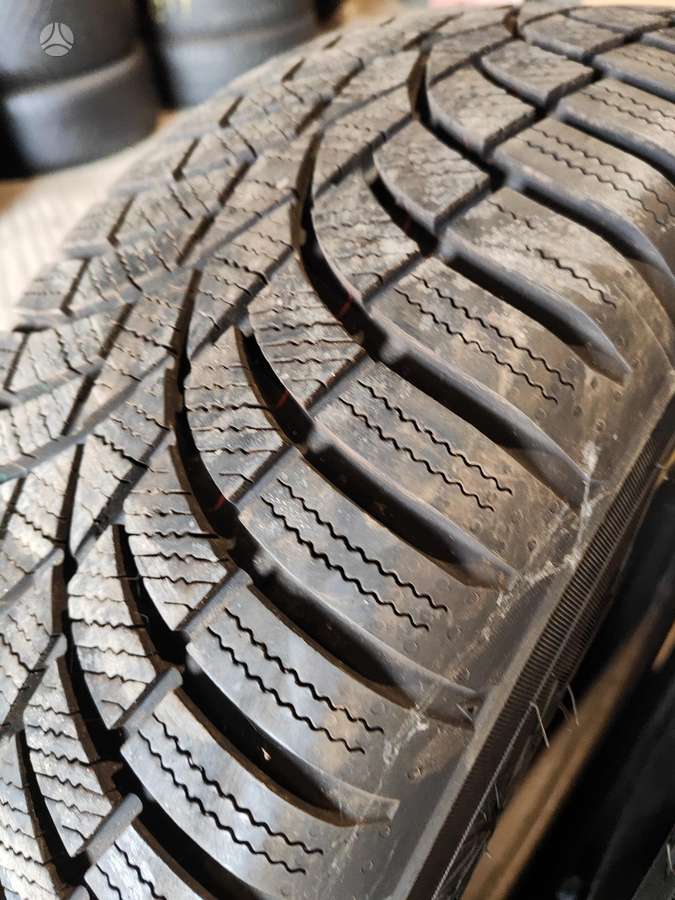 Hankook, зимние 215/65 R16