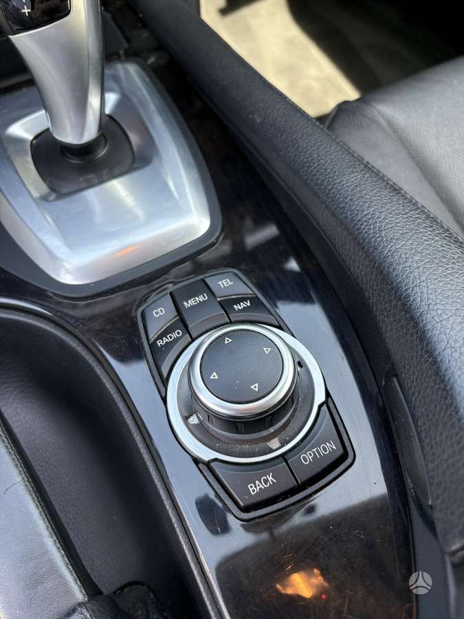 BMW 523, 2.5 l., Седан