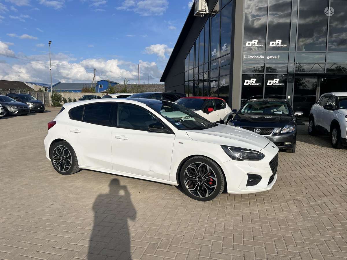 Ford Focus, 1.0 l., Хэтчбек