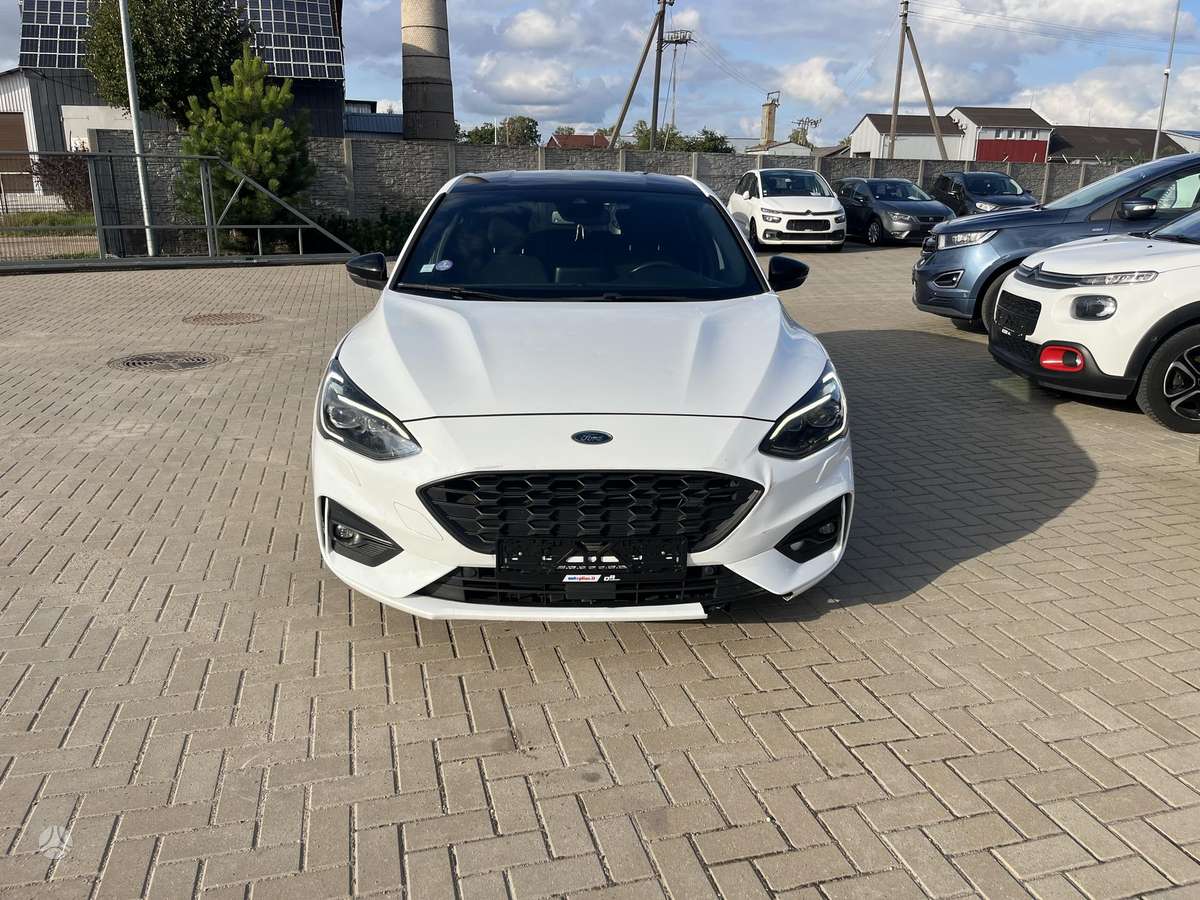 Ford Focus, 1.0 l., Хэтчбек