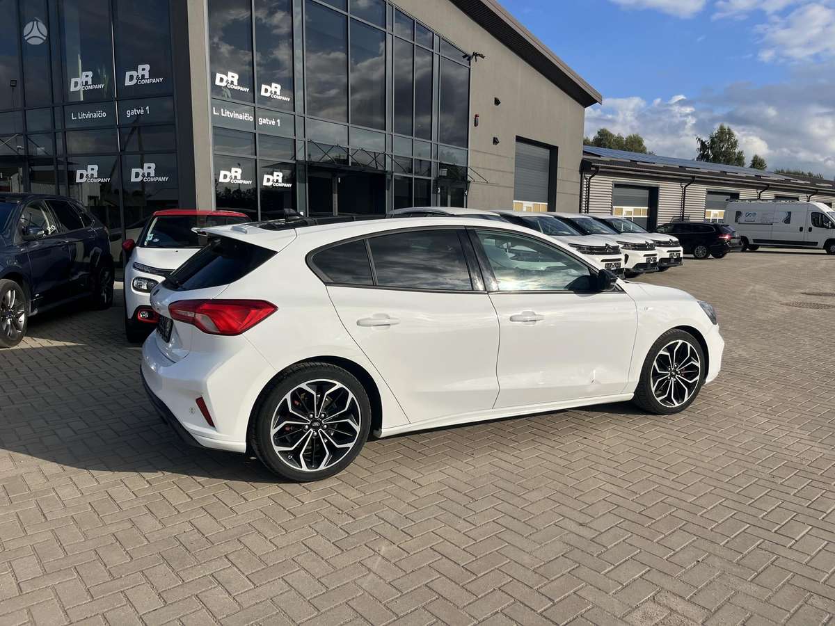 Ford Focus, 1.0 l., Хэтчбек