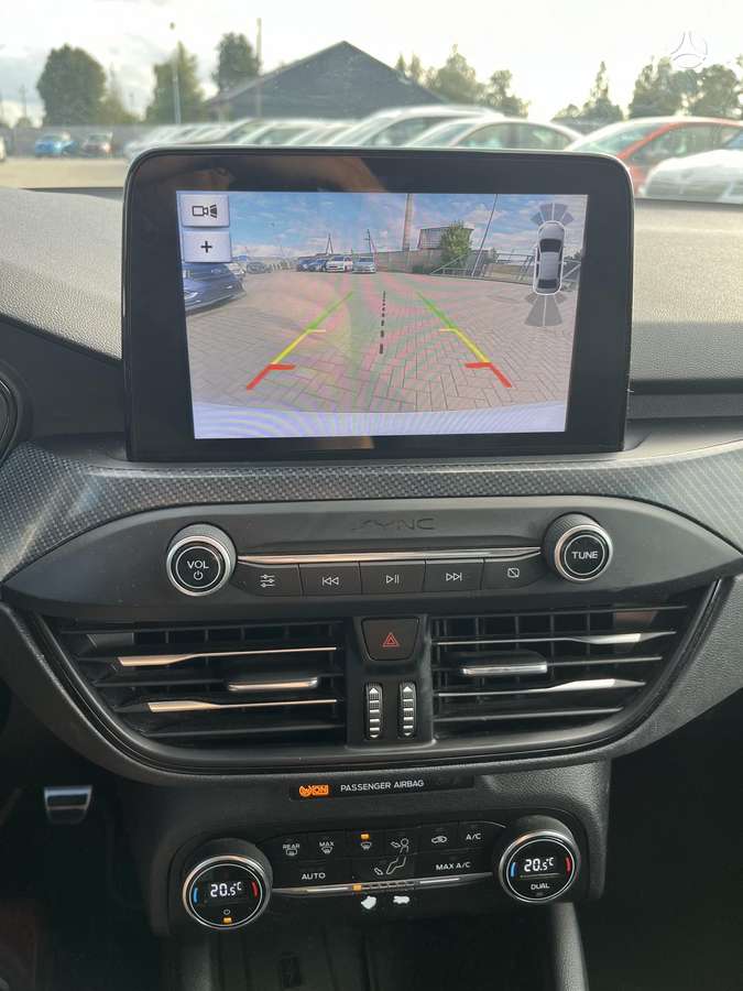 Ford Focus, 1.0 l., Хэтчбек