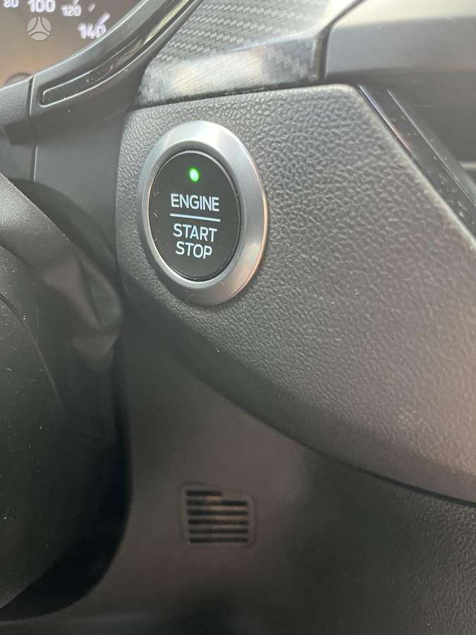 Ford Focus, 1.0 l., Хэтчбек