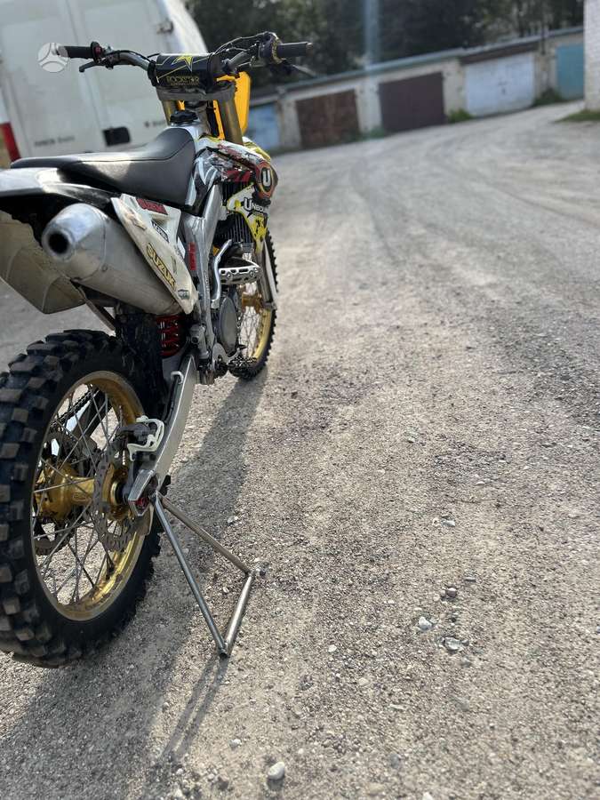 Suzuki RMZ 450cc, motocross