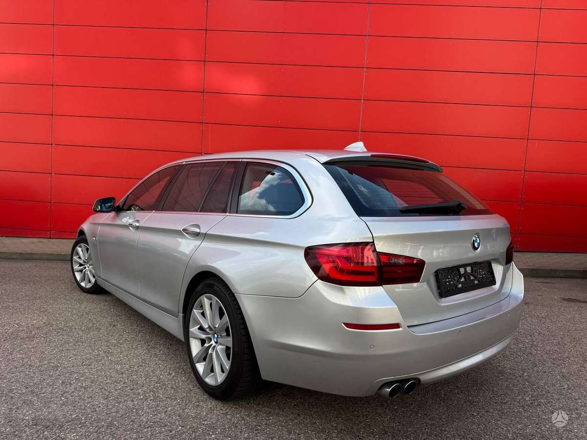 BMW 520, 2.0 l., wagon