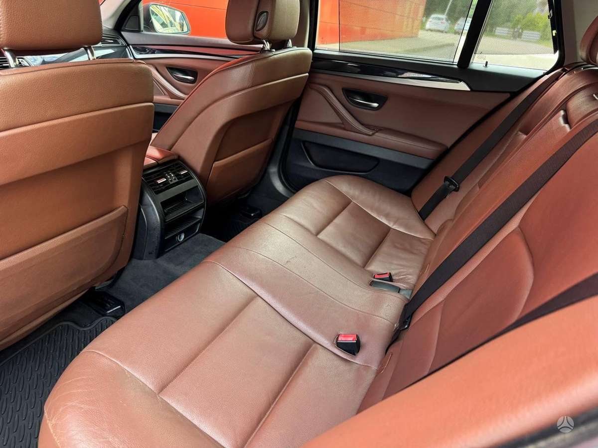 BMW 520, 2.0 l., wagon