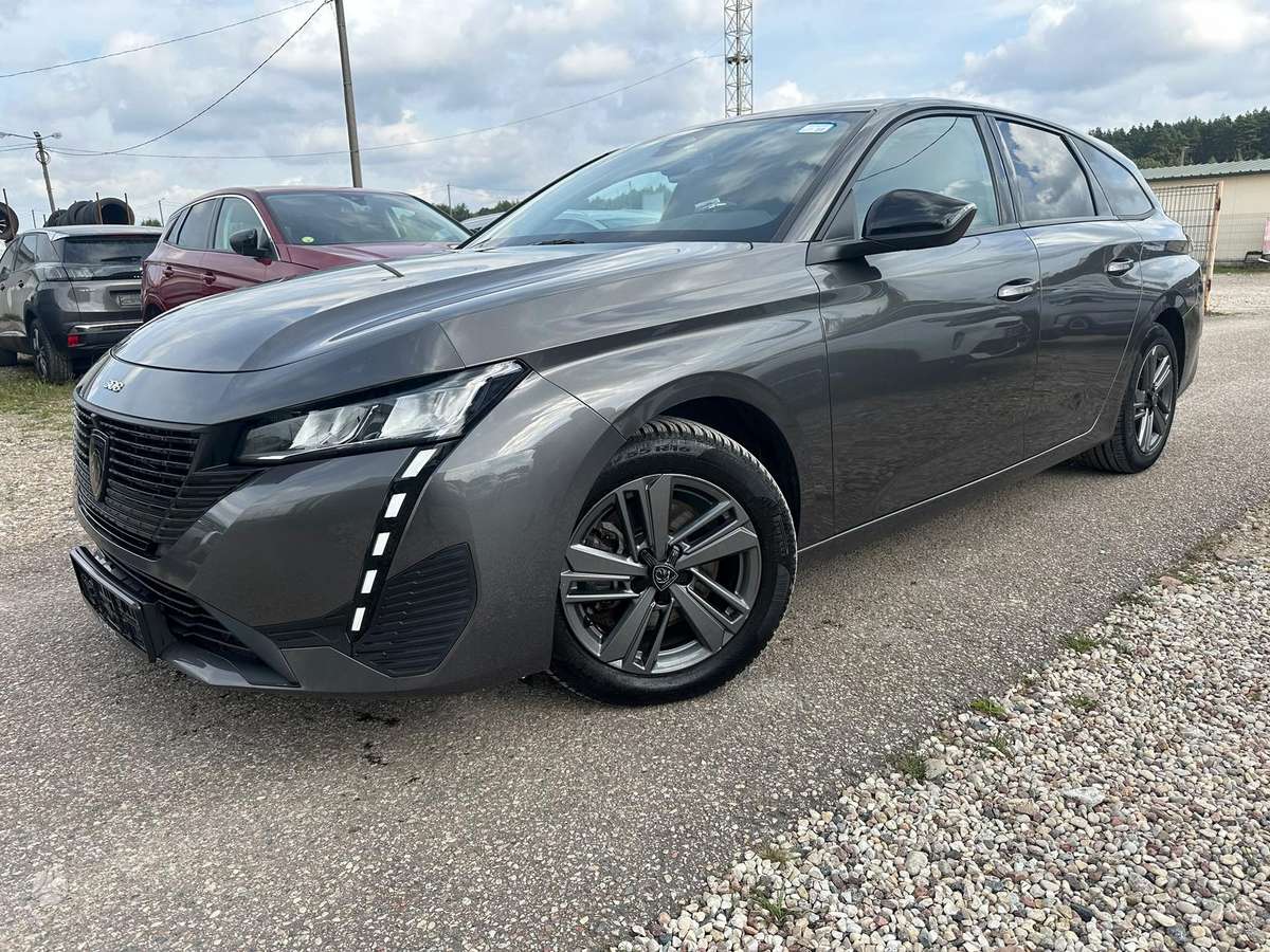 Peugeot 308, 1.2 l., Универсал
