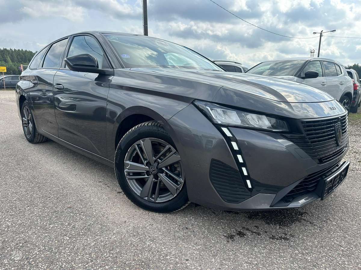 Peugeot 308, 1.2 l., Универсал