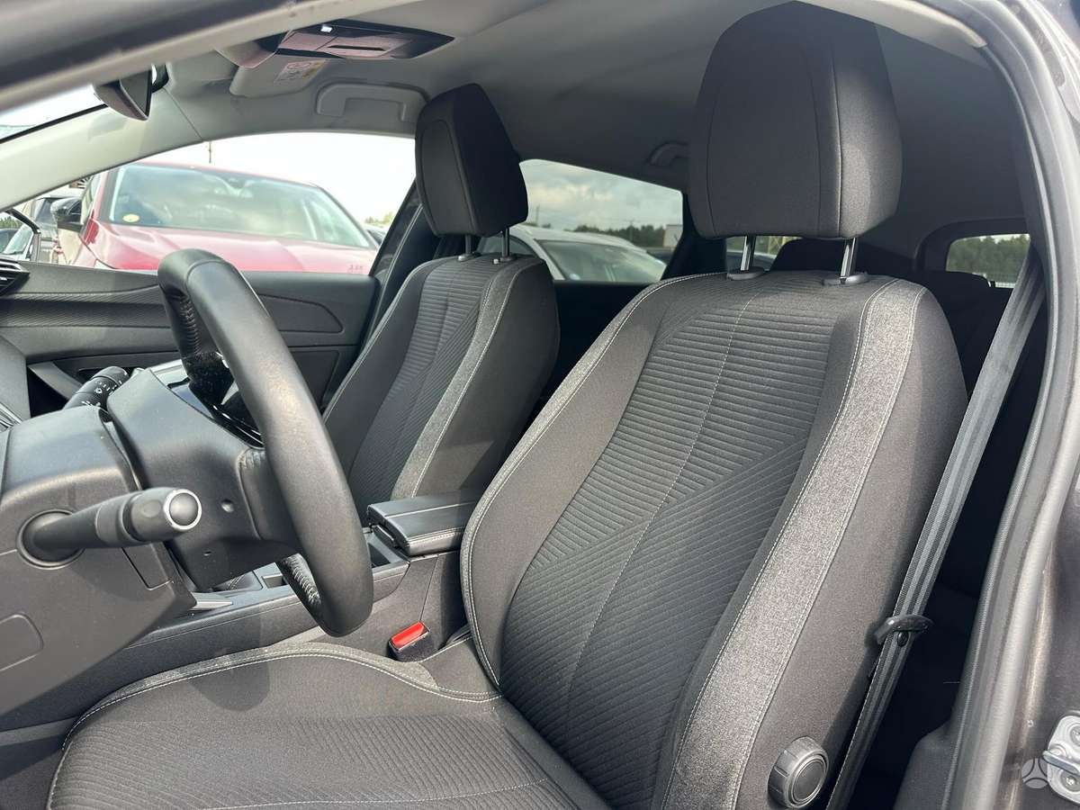 Peugeot 308, 1.2 l., Универсал