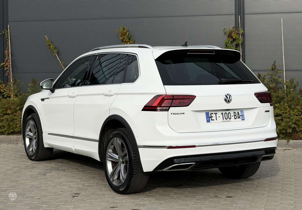 Volkswagen Tiguan - 3
