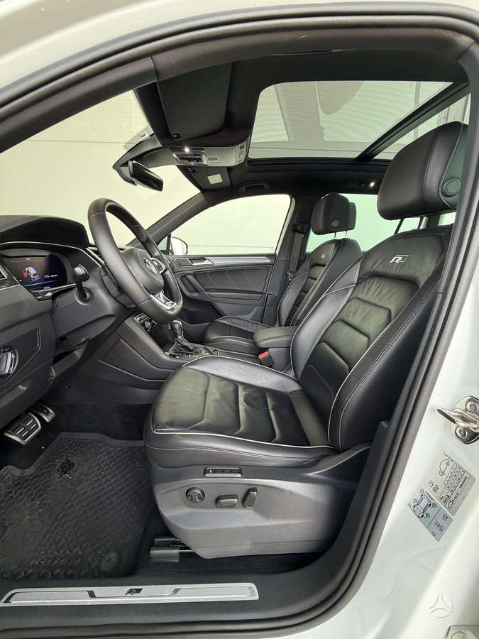 Volkswagen Tiguan - 7