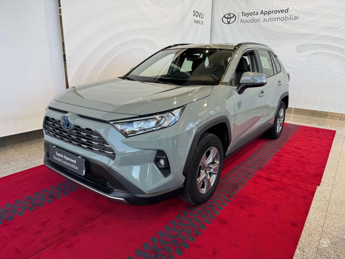 Toyota RAV4 - 1