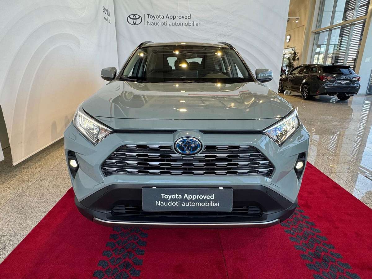 Toyota RAV4 - 3