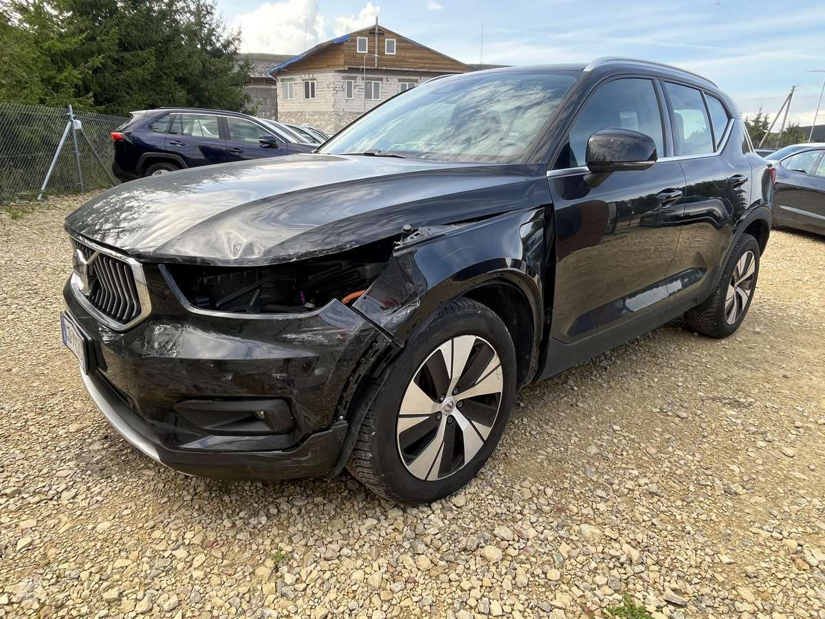 Volvo XC40 - 3