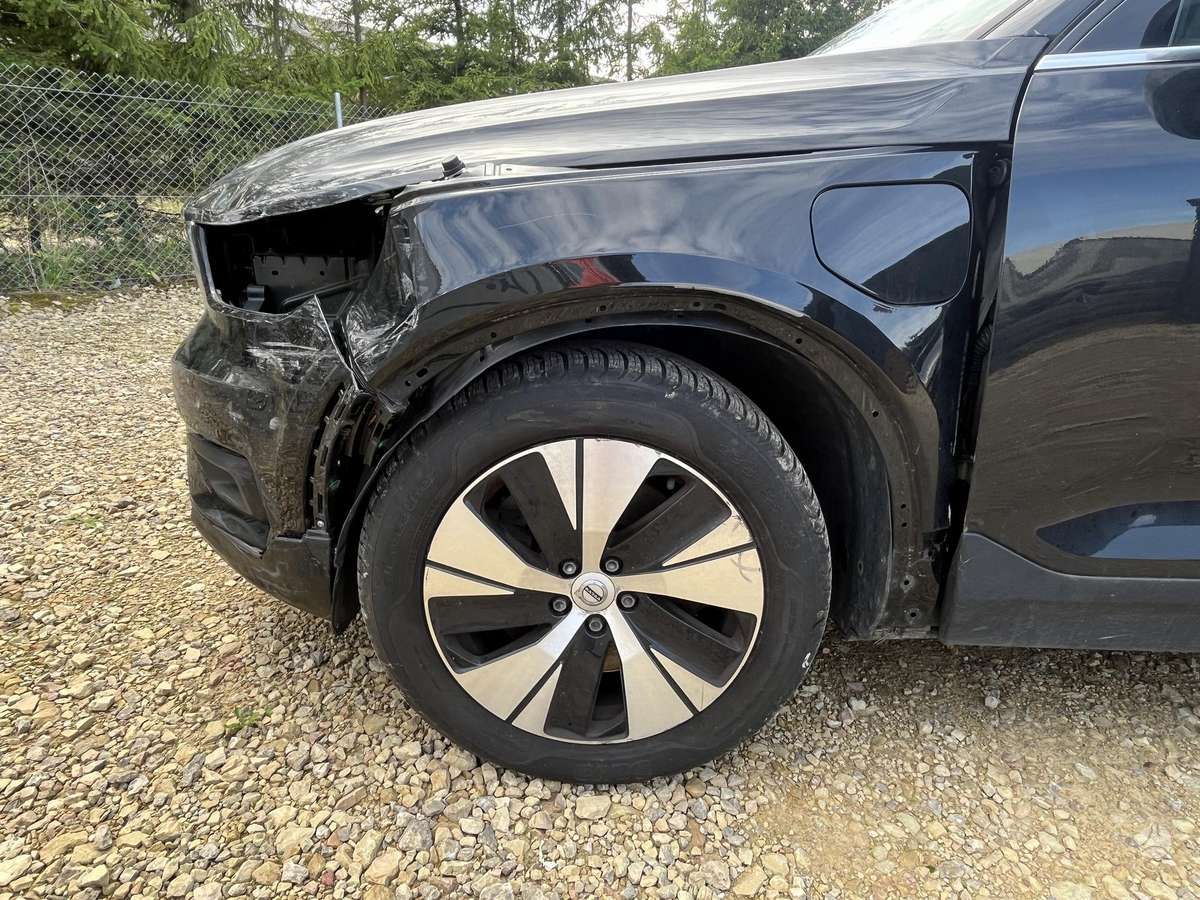 Volvo XC40 - 5
