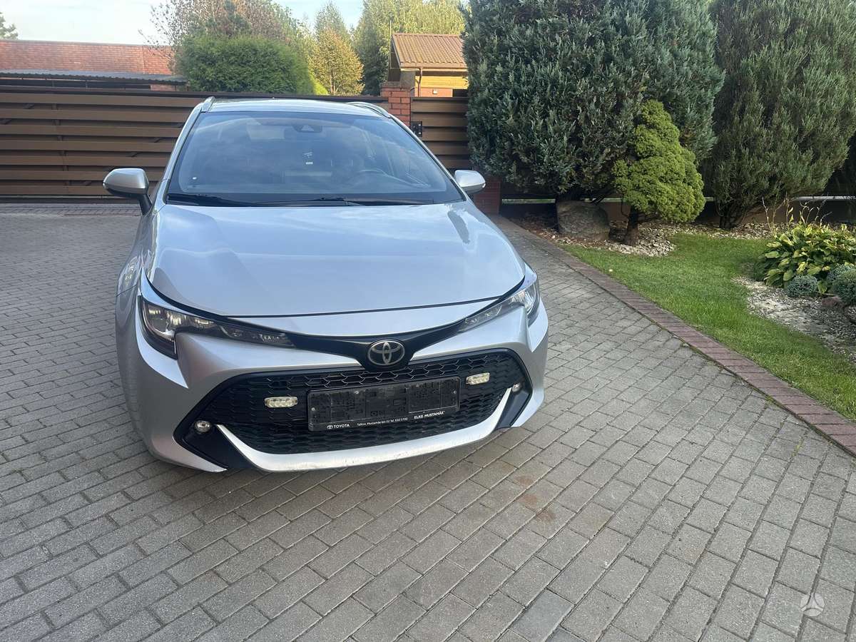 Toyota Corolla - 2