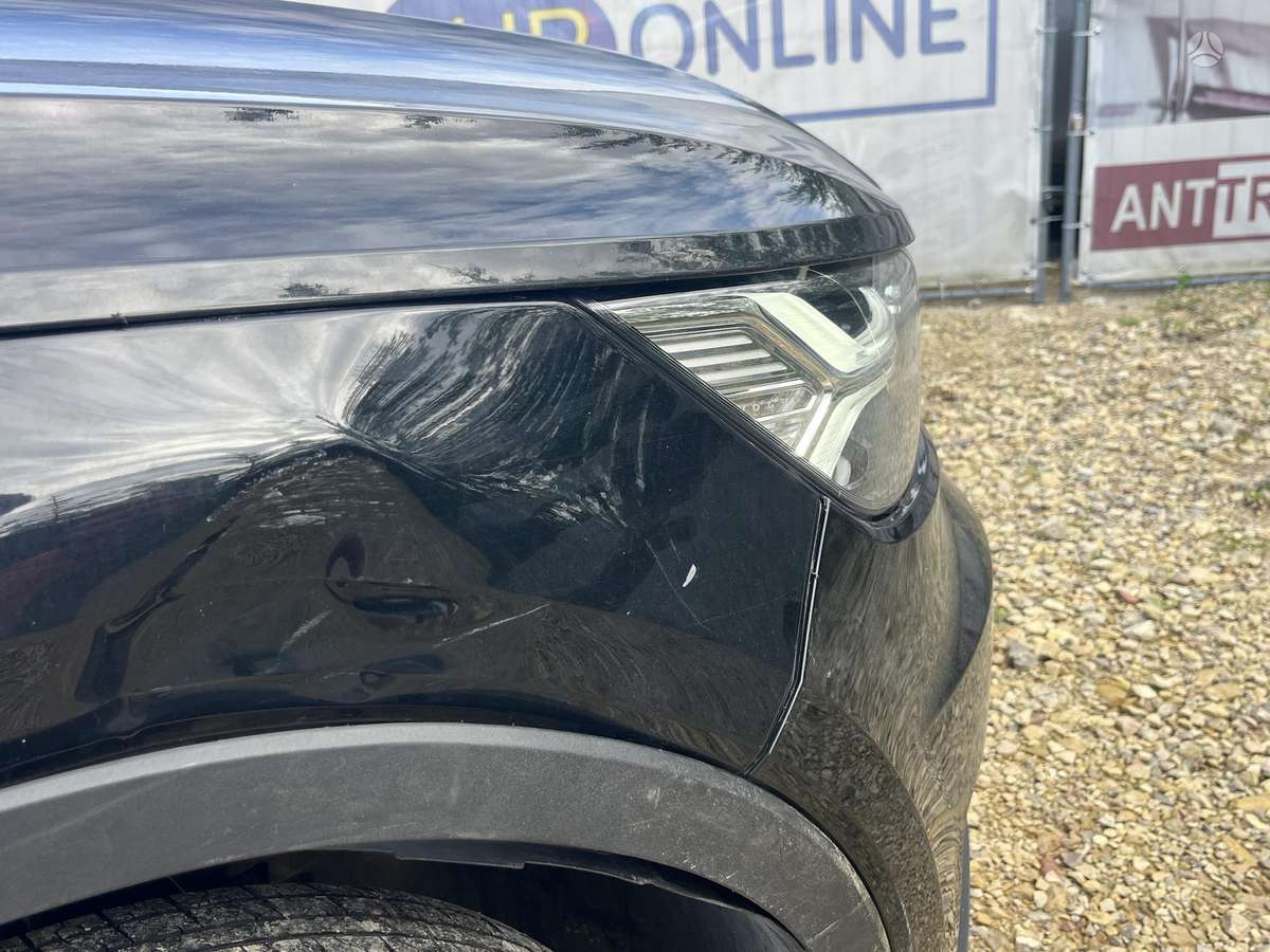 Volvo XC40 - 12