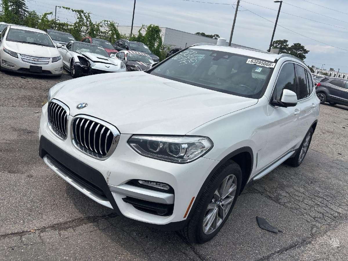 BMW X3 - 1