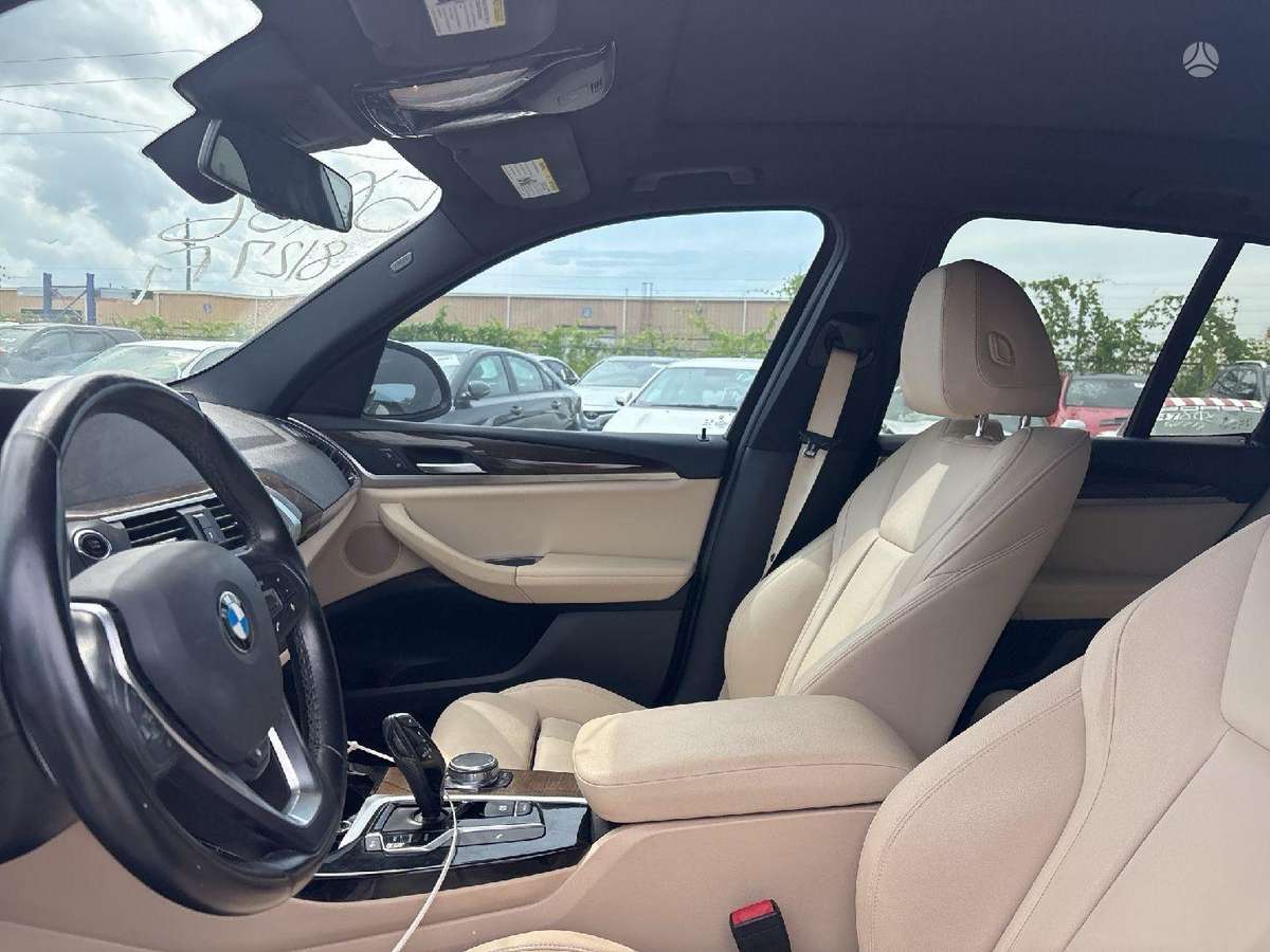 BMW X3 - 11