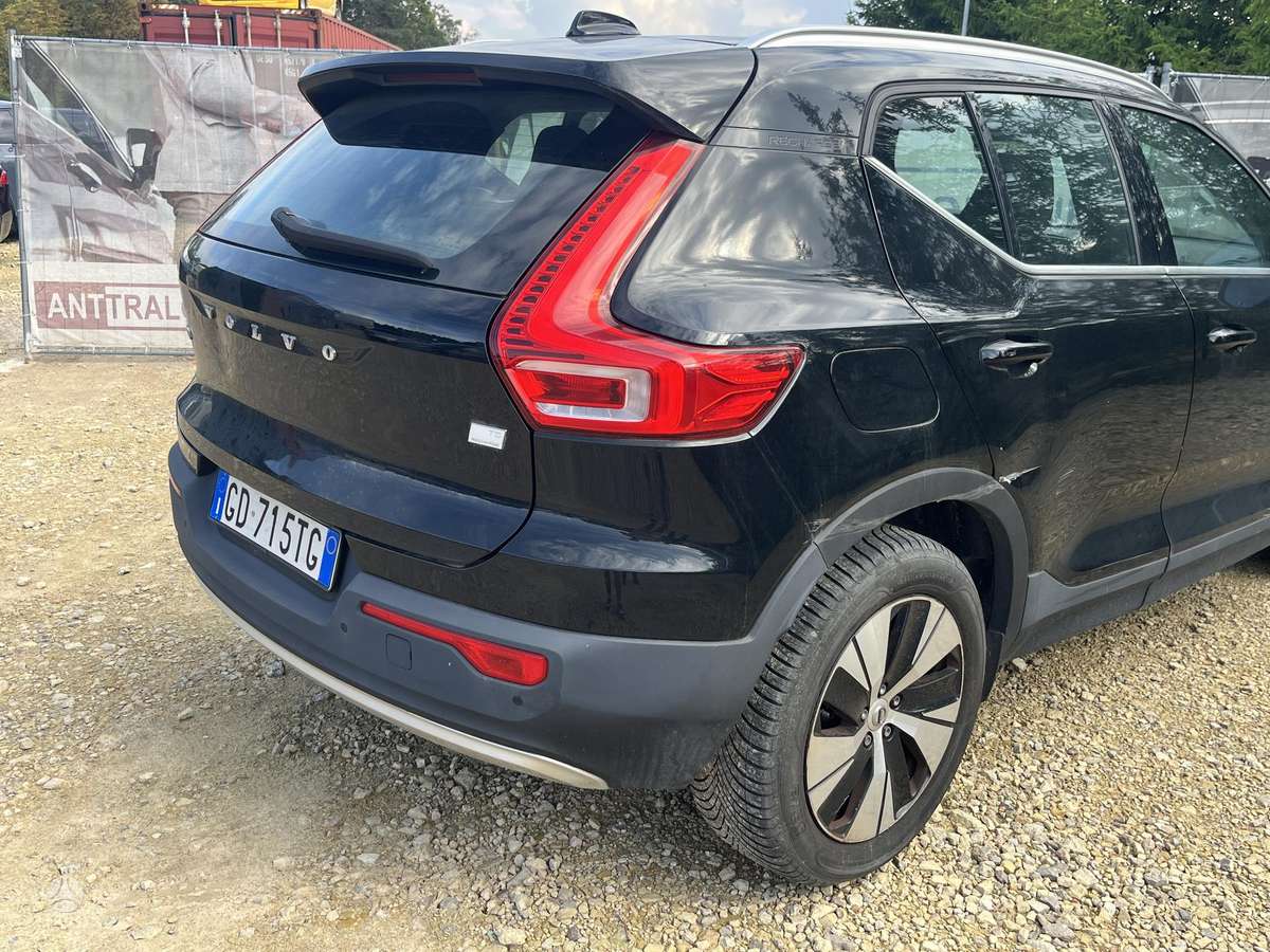Volvo XC40 - 7