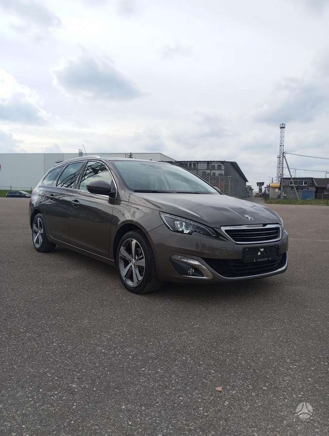 Peugeot 308 - 4