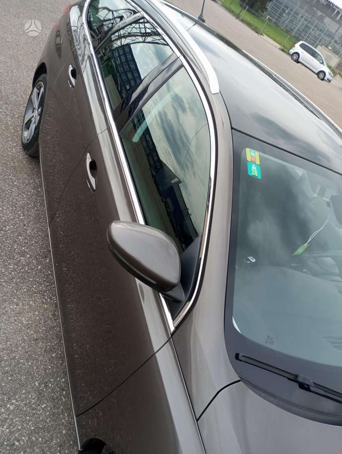 Peugeot 308 - 5