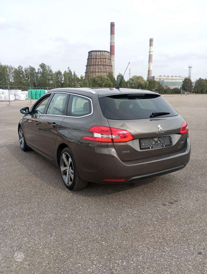Peugeot 308 - 9