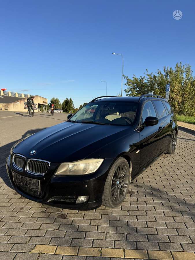 BMW 318, 2.0 l., wagon