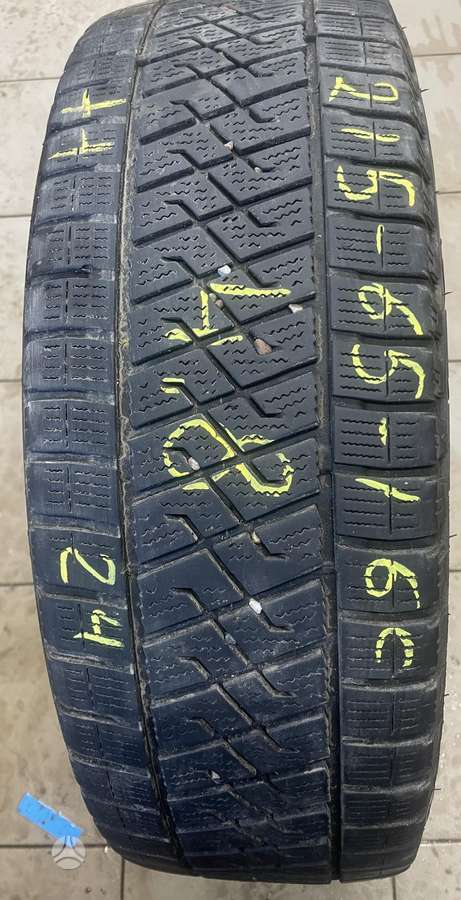 Lassa Wintus 2, winter 215/65 R16